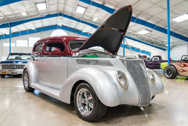 1937 Ford Coupe 1937 Ford Tudor Slantback Sedan 350 V8 Hot Street Rod 37 Coupe - photo 8