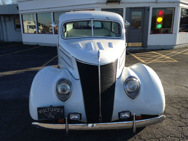 1937 Ford Tudor Street Rod - photo 8