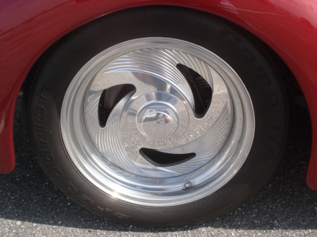 1937 Ford Convertible - photo 5