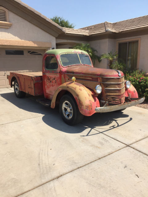 1937 International Harvester INTERNATIONAL FLATBED