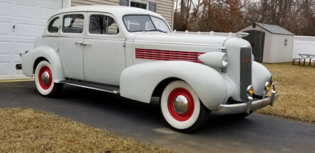 1937 Cadillac LaSalle
