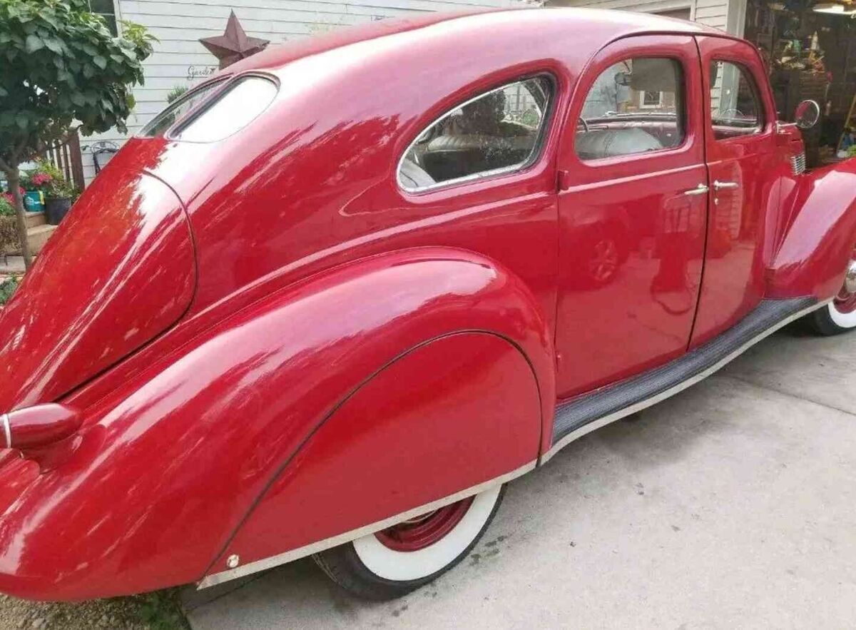 1937 Lincoln Zephyr - photo 2