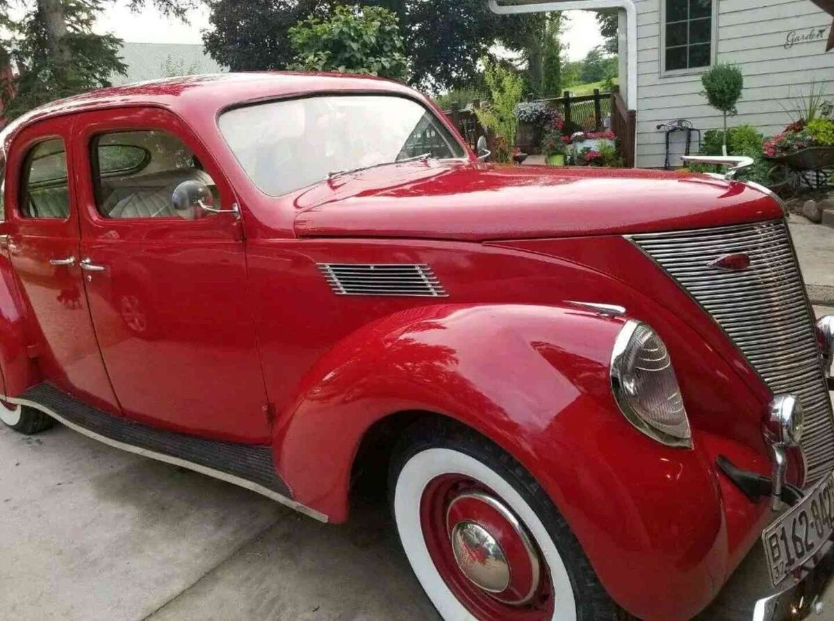 1937 Lincoln Zephyr - photo 3