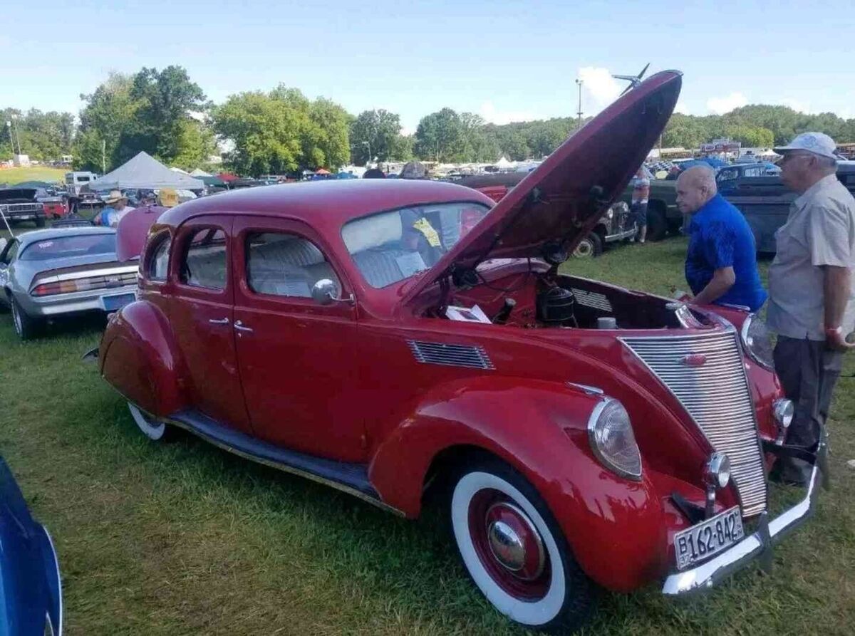 1937 Lincoln Zephyr - photo 6