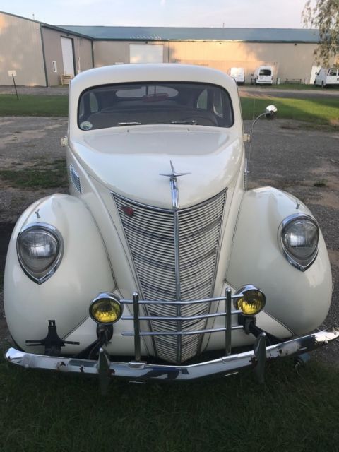 1937 Lincoln MKZ/Zephyr