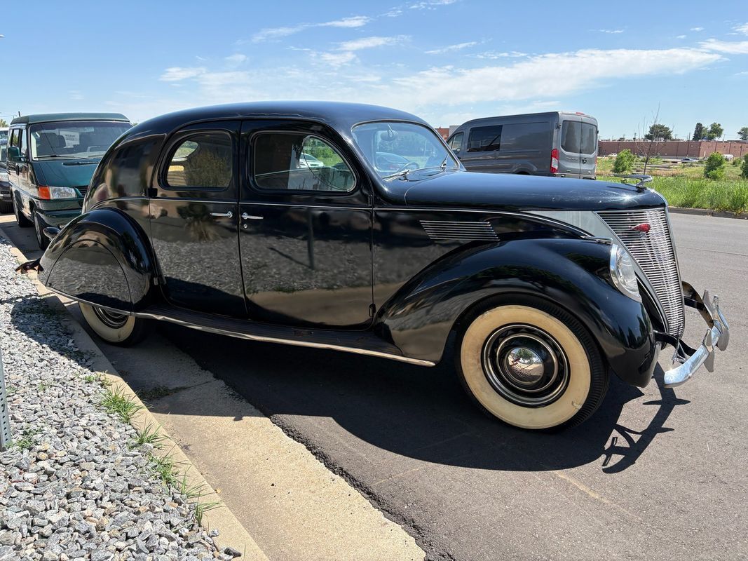 1937 Lincoln MKZ/Zephyr very hard to find V12 Lincoln - photo 3
