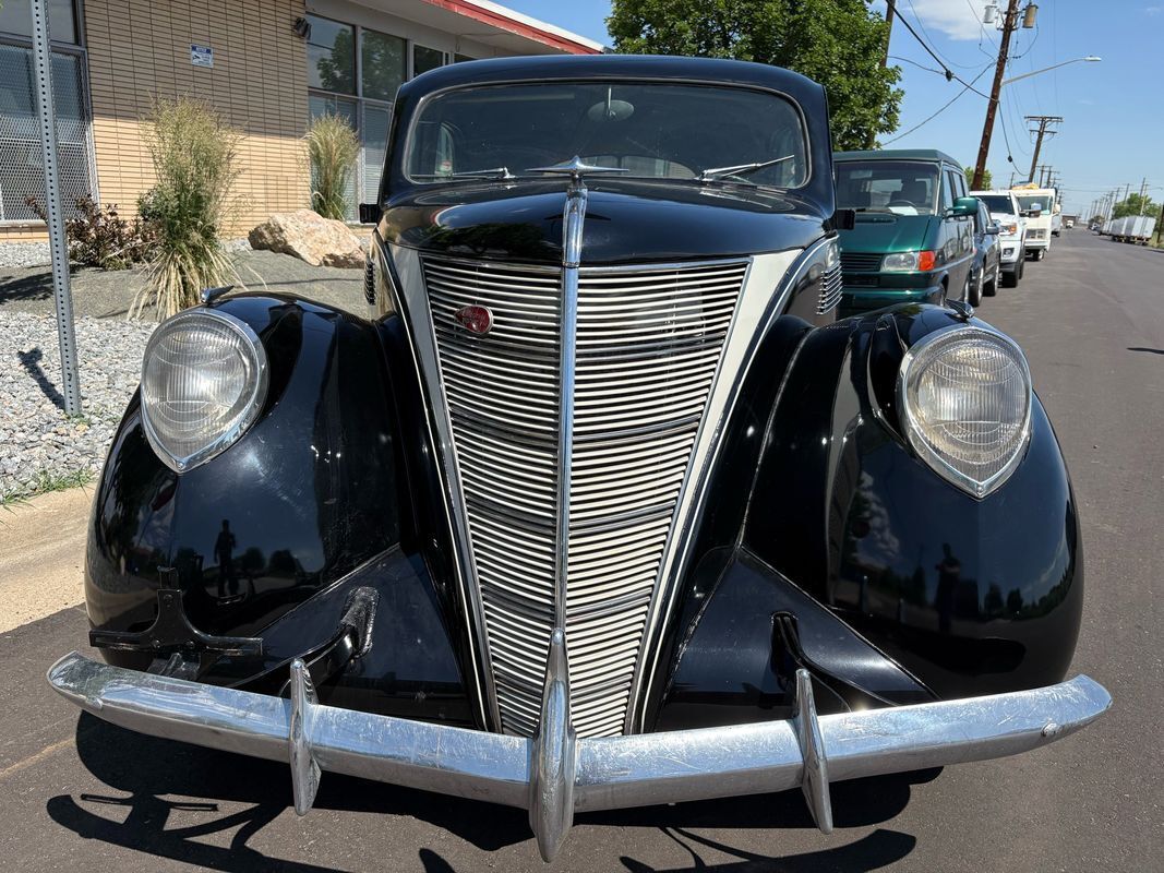 1937 Lincoln MKZ/Zephyr very hard to find V12 Lincoln - photo 7