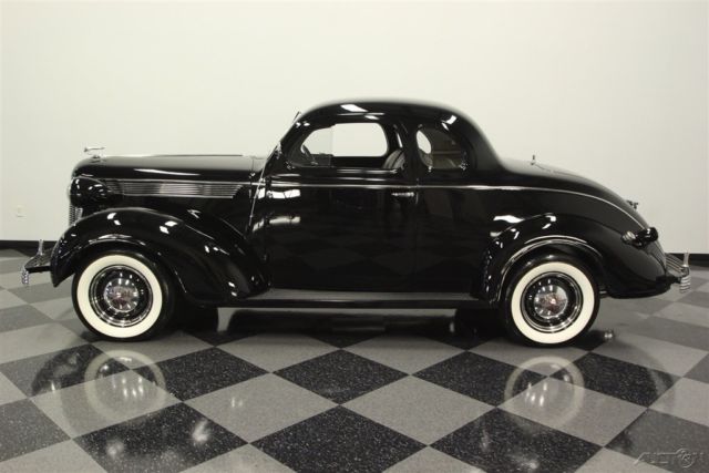 1937 DeSoto Rumble Seat Coupe - photo 2
