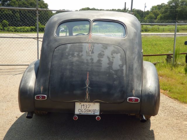 1937 Oldsmobile F-39 - photo 6