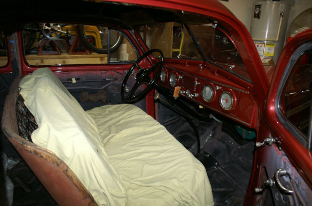 1937 Oldsmobile F37 2dr sedan - photo 4