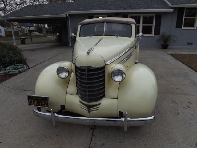 1937 Oldsmobile Custom Cruiser Stainless - photo 2