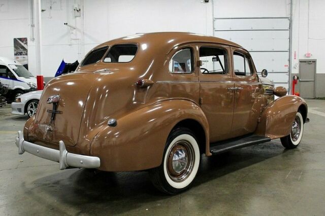 1937 Oldsmobile F 37 -- - photo 5