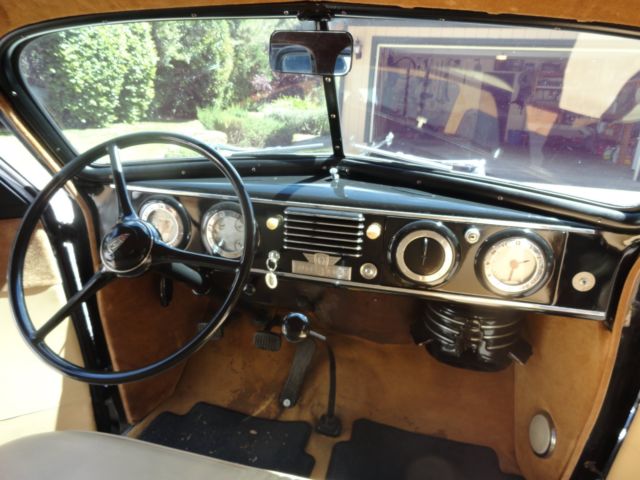 1937 Oldsmobile F-37 4 door - photo 4