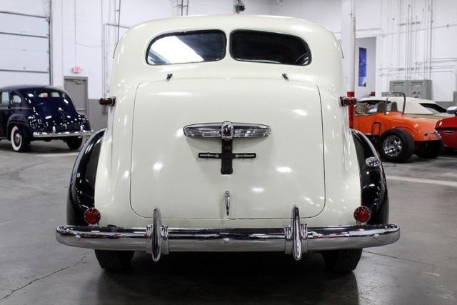 1937 Oldsmobile L-37 -- - photo 4