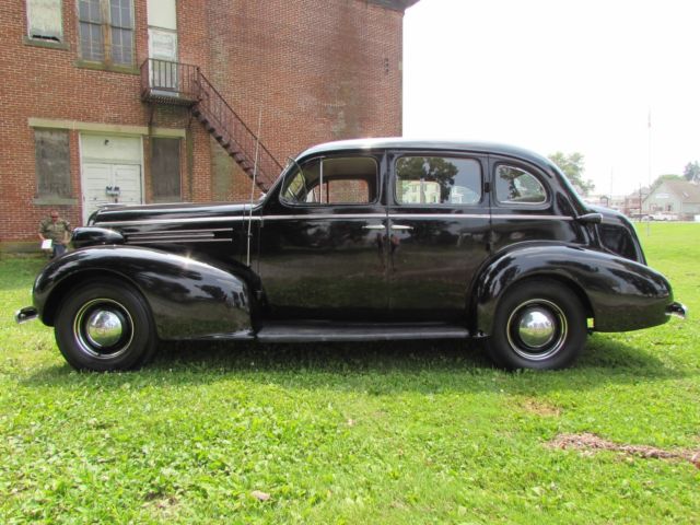 1937 Oldsmobile * One Family Owned * Low Mileage * Suicide Doors * Driver 1937 Oldsmobile Other