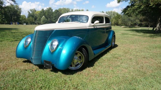 1937 Ford SEDAN HOT ROD - photo 2