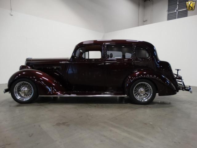 1937 Packard - photo 8