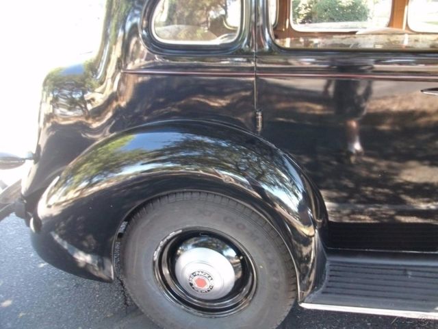 1937 Packard 120 - photo 3
