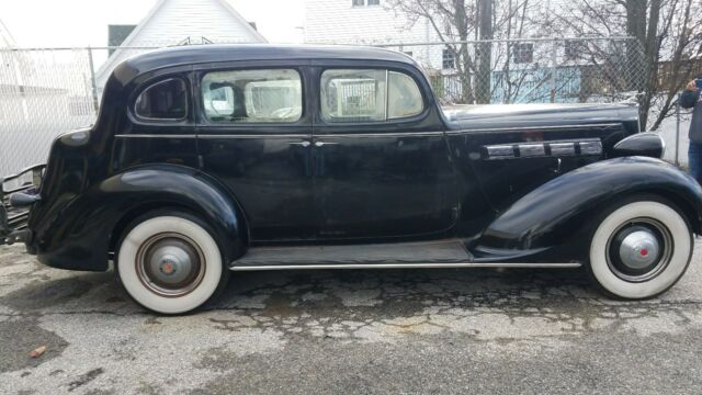 1937 Packard - photo 3
