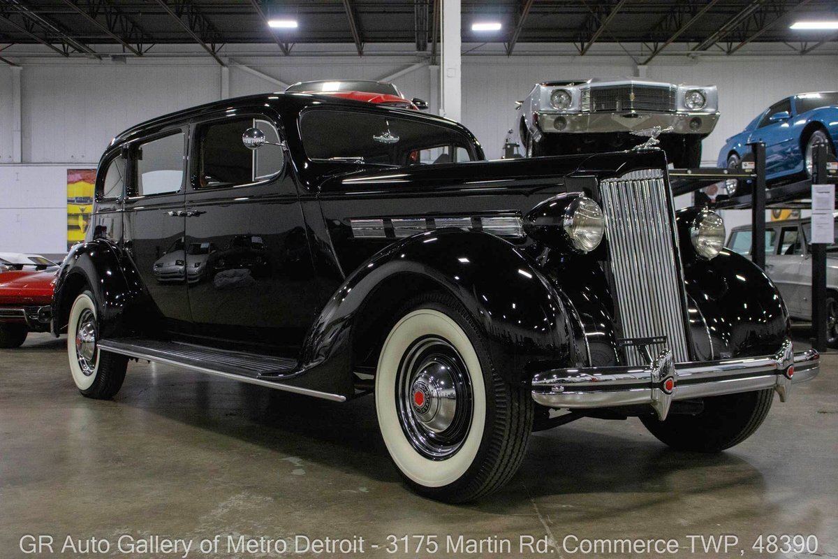 1937 Packard 138CD - photo 10