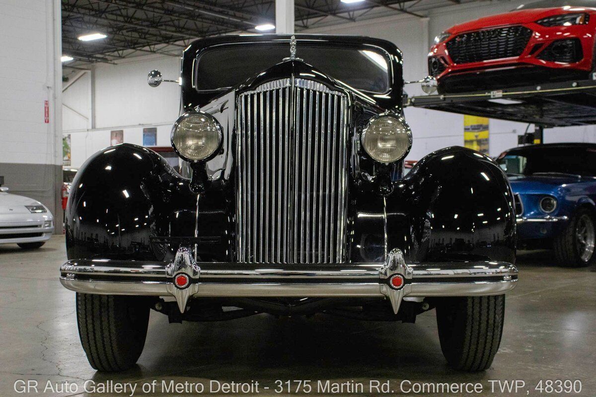 1937 Packard 138CD - photo 12