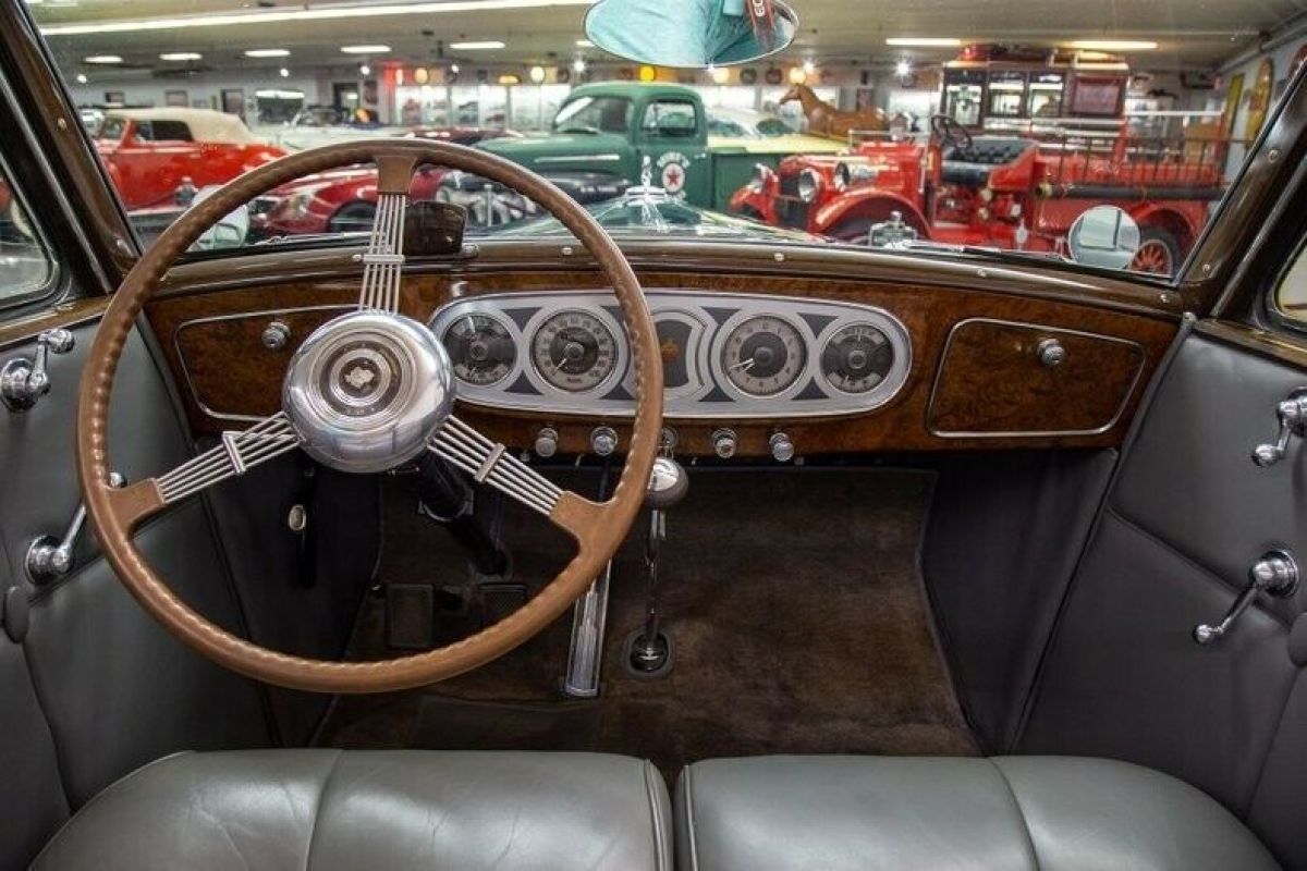 1937 Packard 1502 Super Eight Convertible Sedan - photo 8