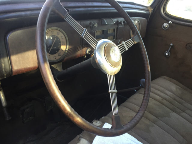 1937 Packard Model 115-C 3 window coupe hydraulic brakes - photo 4