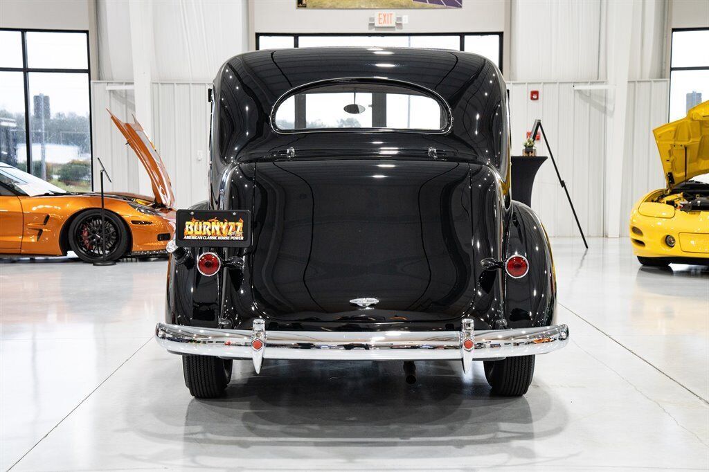 1937 Packard Six - photo 4