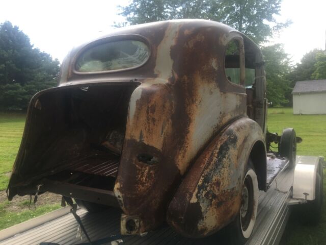 1937 Packard Super Eight - photo 3