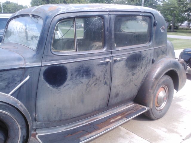 1937 Packard - photo 6