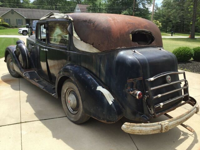 1937 Packard Super 8 1501 Formal Sedan With Divider Window and Jump Seat - photo 3