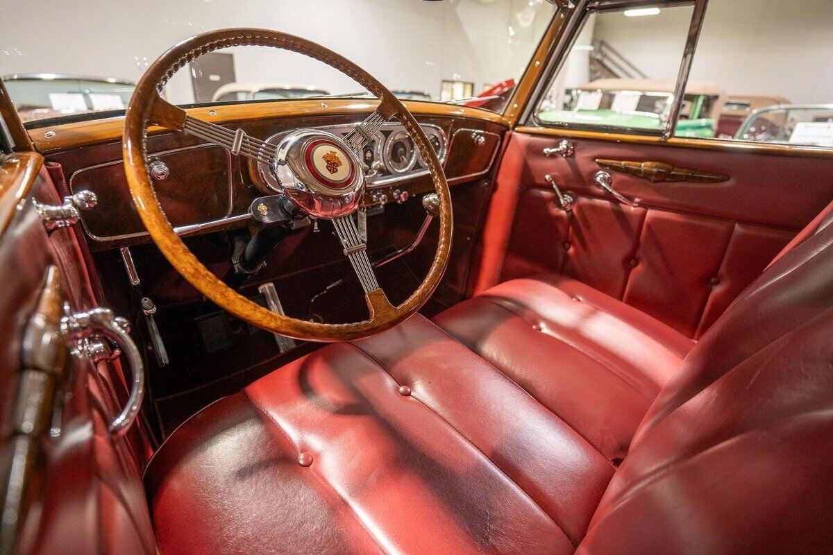 1937 Packard Super Eight Convertible Sedan - photo 2