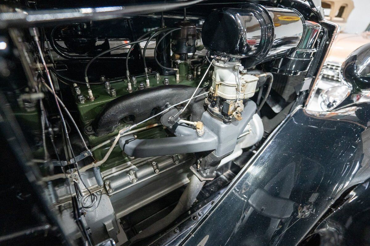 1937 Packard Super Eight Convertible Sedan - photo 3