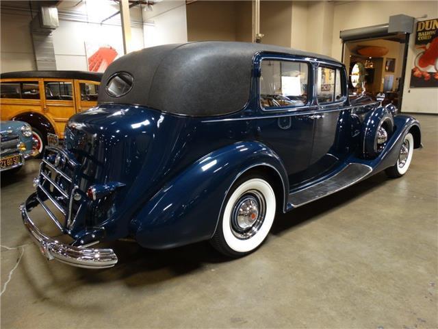 1937 Packard - photo 7