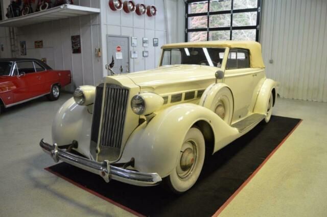 1937 Packard Super Eight - photo 3