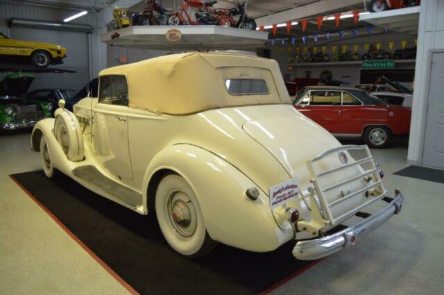 1937 Packard Super Eight - photo 6