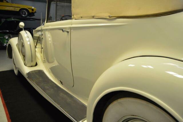 1937 Packard Super Eight - photo 7