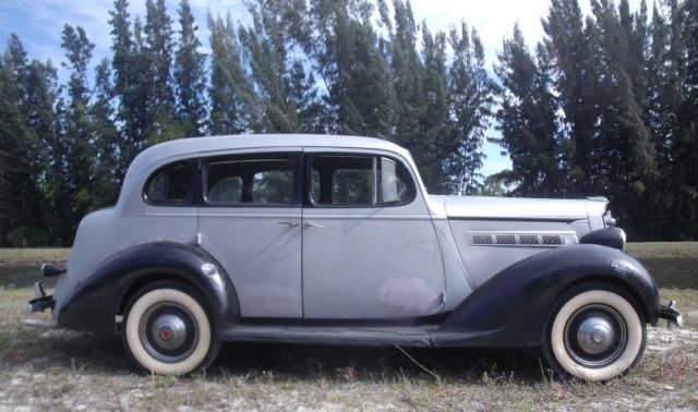1937 Packard 1082 Touring Sedan - photo 6
