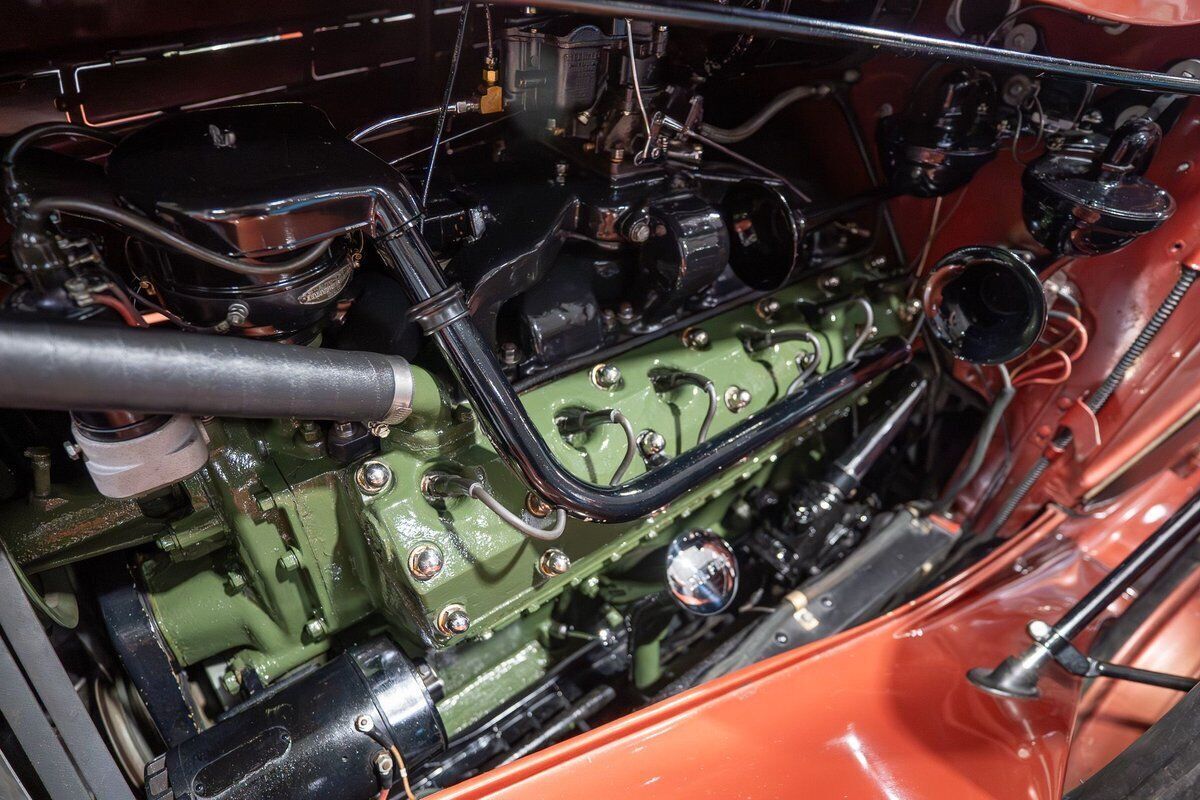 1937 Packard Twelve Model 1507-1039 Coupe-Roadster - photo 3