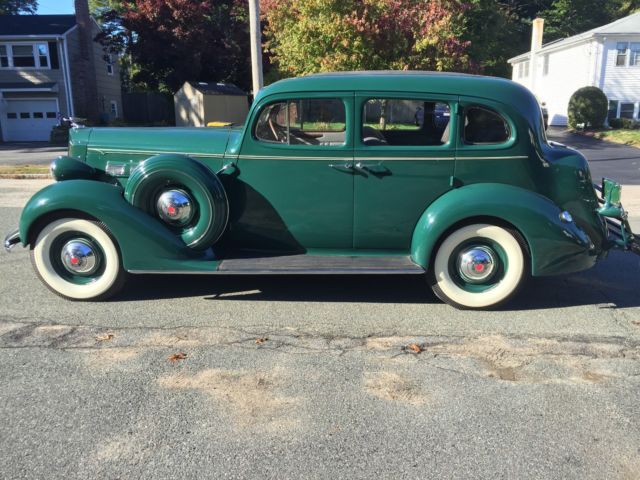 1937 Packard120 CD 1937 Packard 120 Custom Deluxe