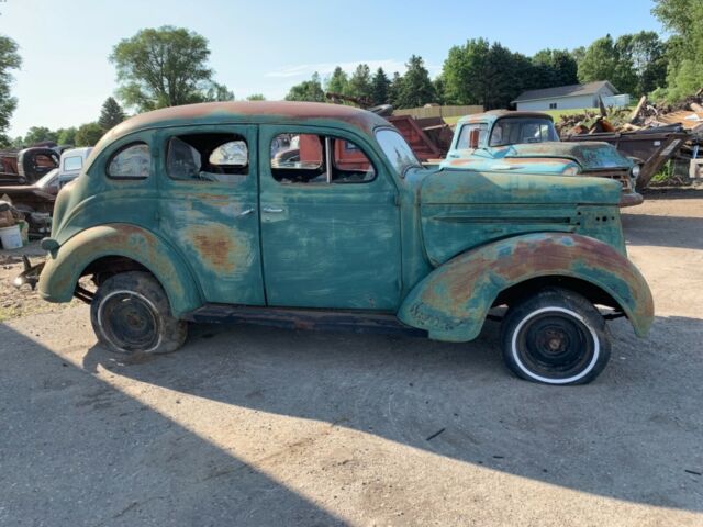 1937 Plymouth 4 dour sedan 1937 Plymouth Other