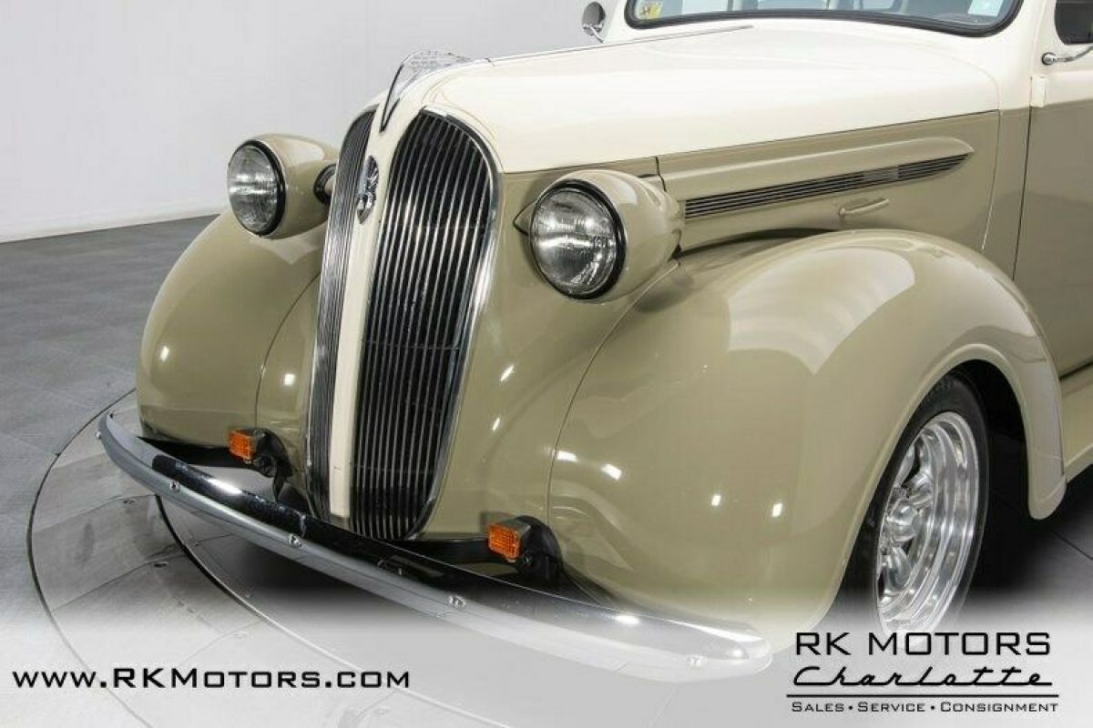 1937 Plymouth Custom - photo 11