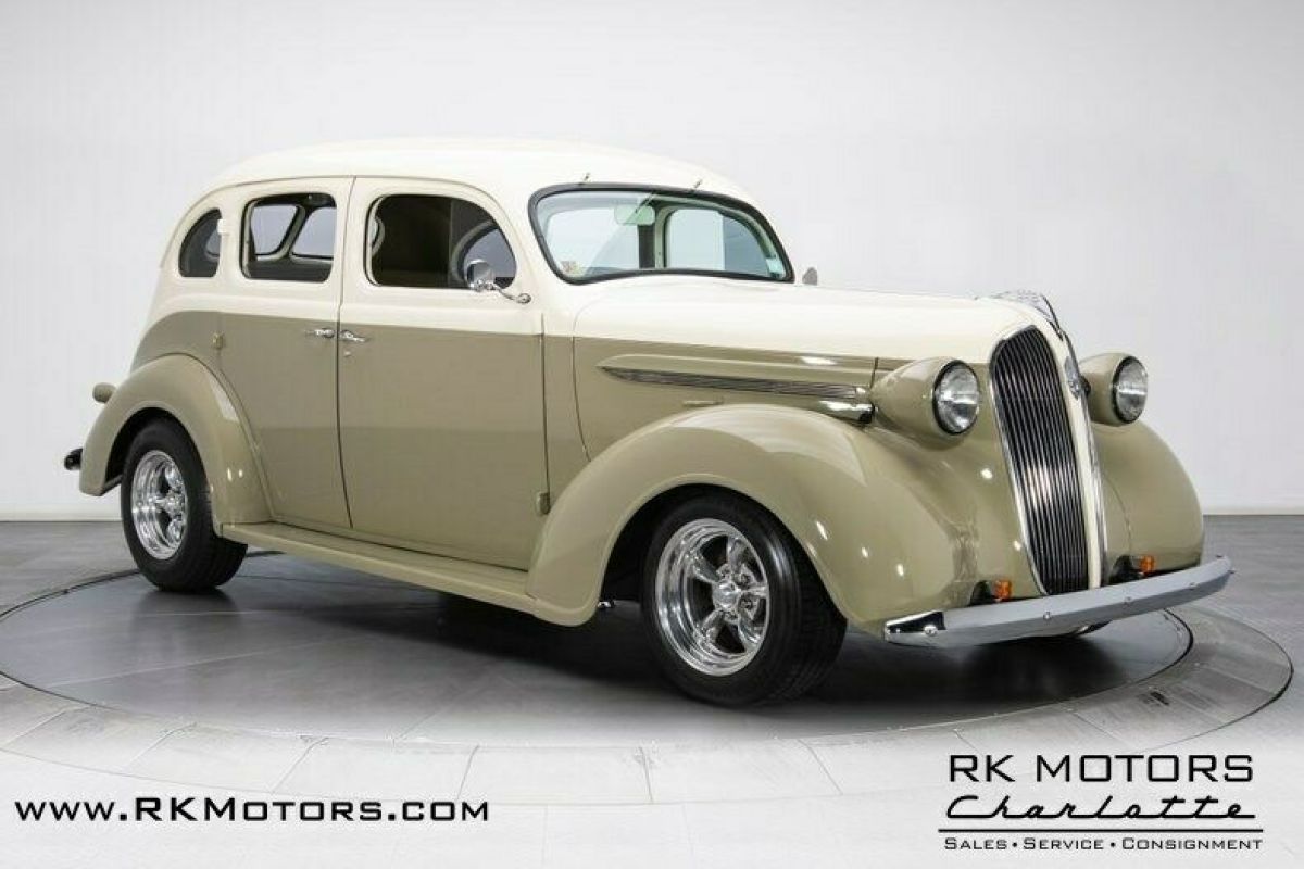 1937 Plymouth Custom - photo 7