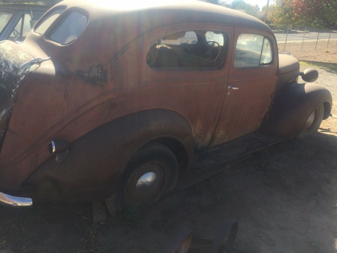 1937 Plymouth Standard - photo 2