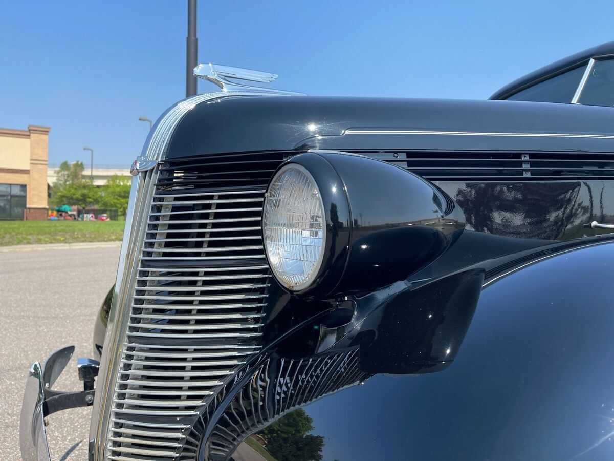 1937 Pontiac Deluxe 8 - photo 13