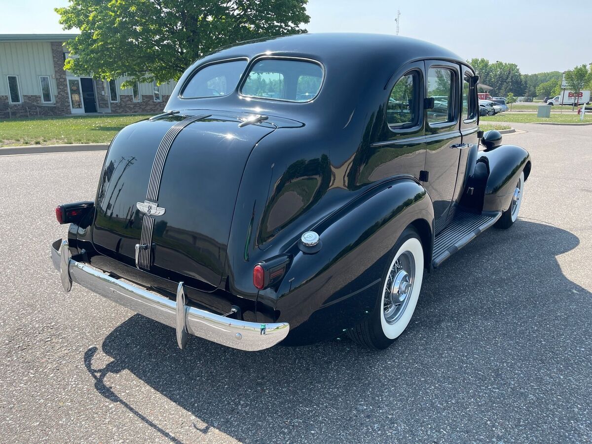 1937 Pontiac Deluxe 8 - photo 5