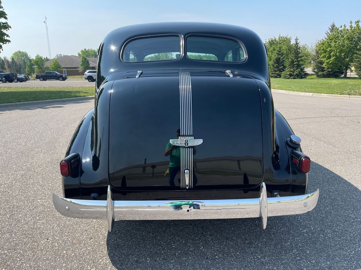 1937 Pontiac Deluxe 8 - photo 6