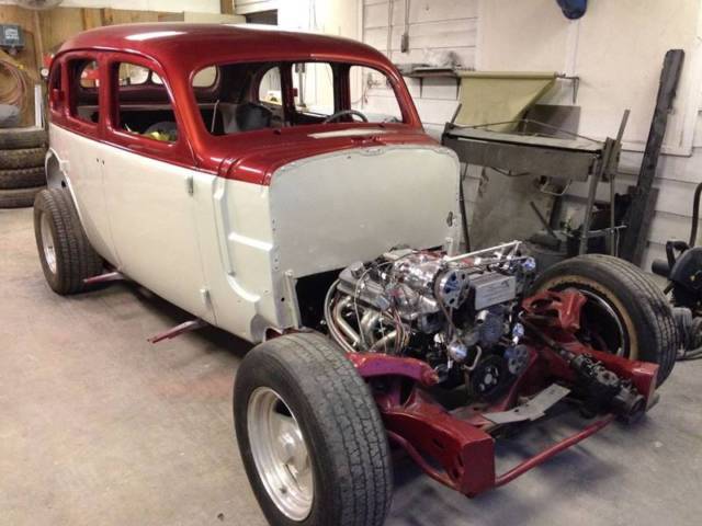 1937 Pontiac sedan Custom with LT1 and customer suspension 89000 Miles Gray Seda 1937 Pontiac sedan Custom with LT1 and customer suspension