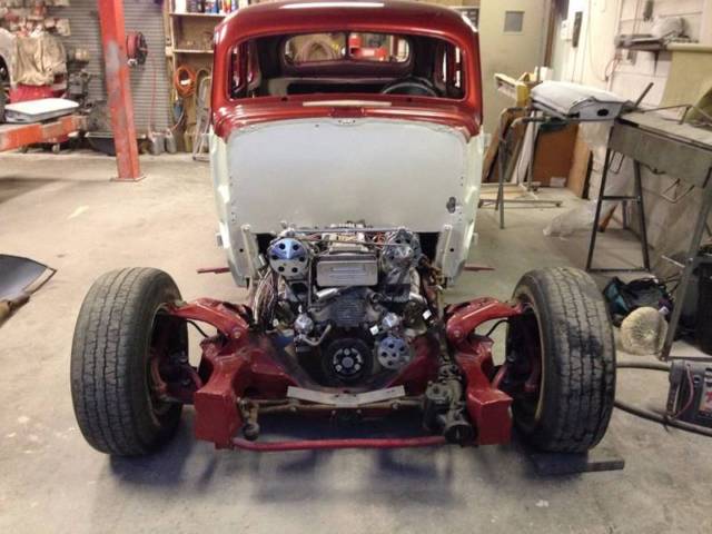 1937 Pontiac sedan Custom with LT1 and customer suspension - photo 2