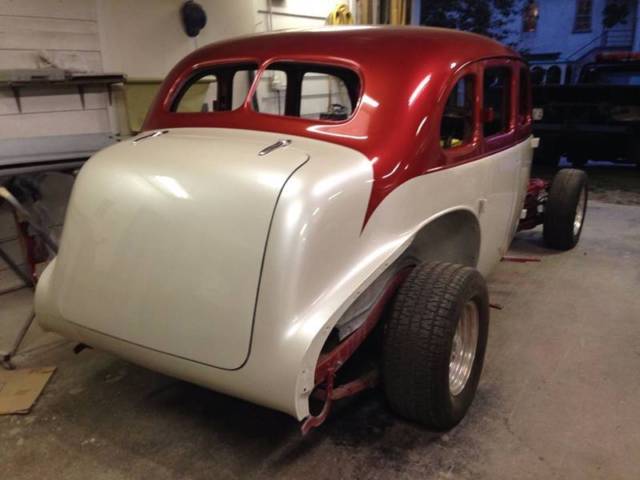 1937 Pontiac sedan Custom with LT1 and customer suspension - photo 3